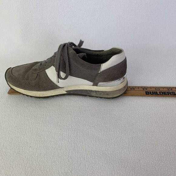 Michael Kors Women's Size 8M Gray Suede Trainer Fashion Sneakers Read - Picture 16 of 16